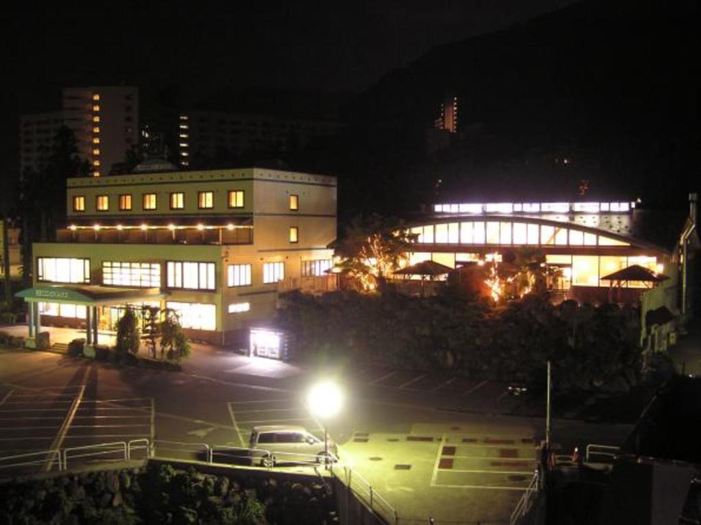 Ishiuchi Yungparunas Hotel Minamiuonuma Exterior foto