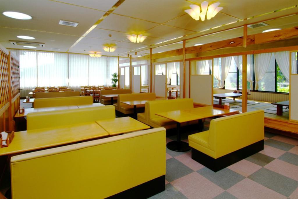 Ishiuchi Yungparunas Hotel Minamiuonuma Exterior foto
