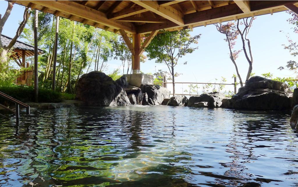 Ishiuchi Yungparunas Hotel Minamiuonuma Exterior foto